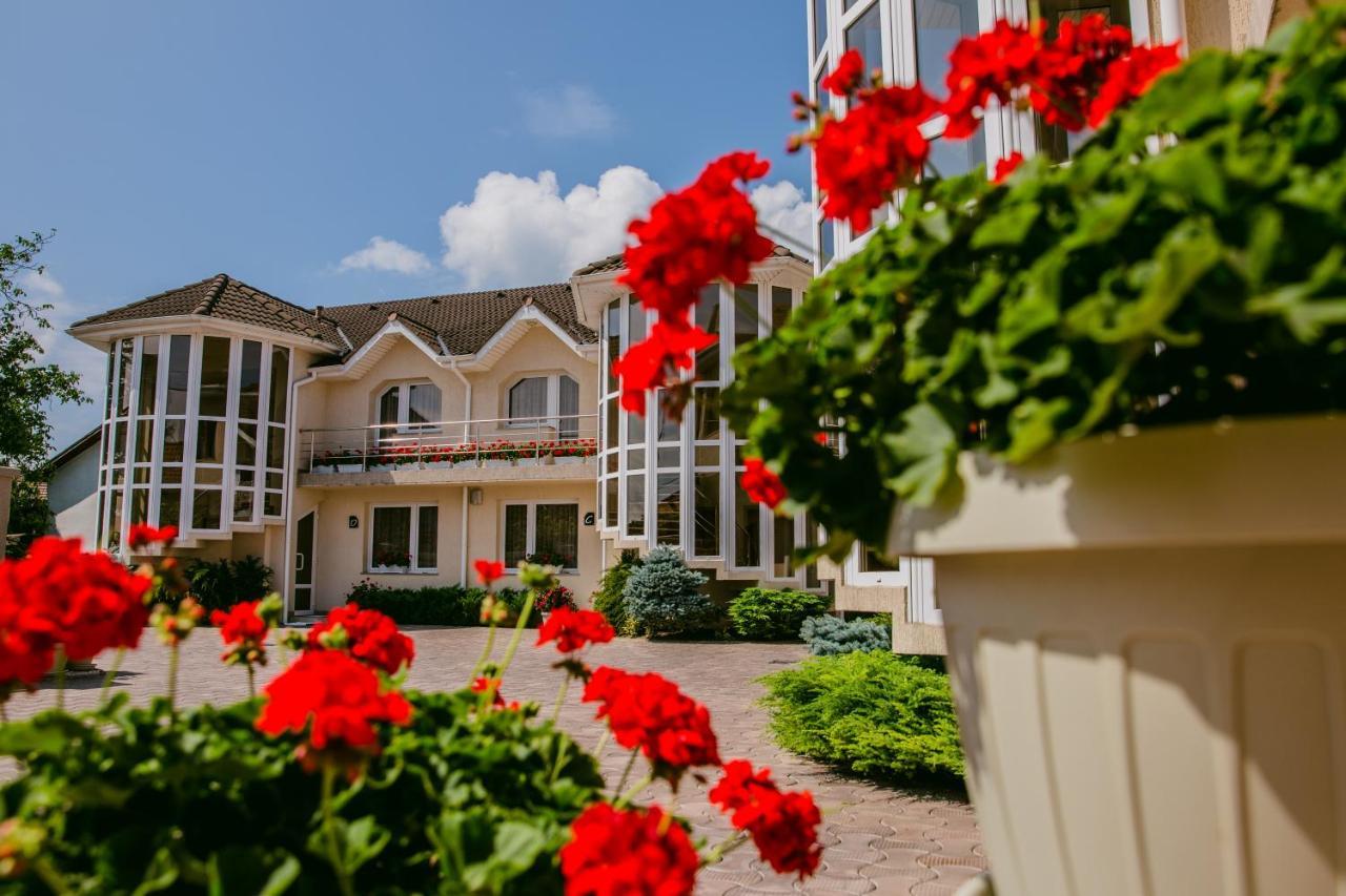 Villa Brussels 데바 외부 사진